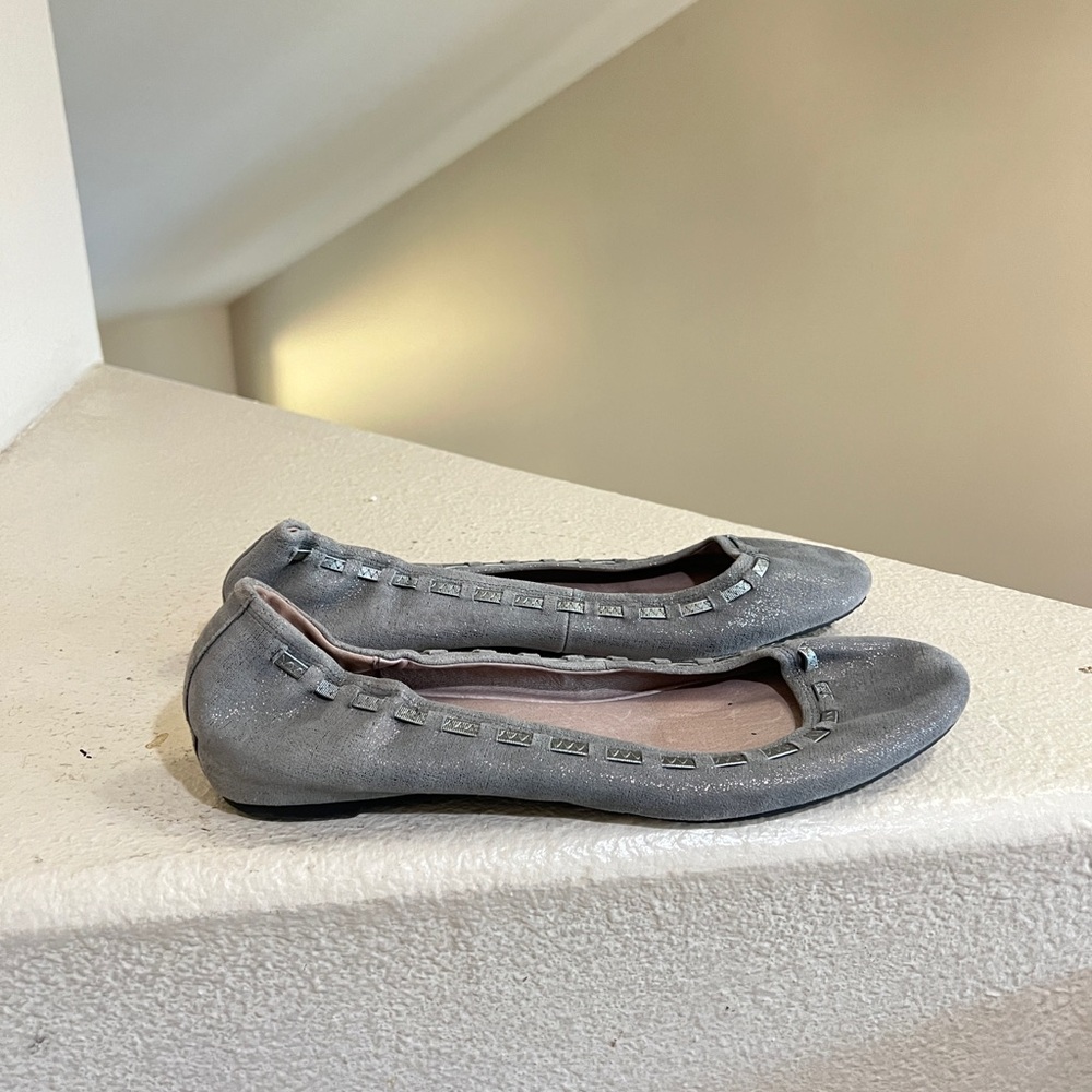 DONALD J PLINER PADDI Silver DISTRESSED METALLIC SUEDE BALLET FLAT SHOES Size 11